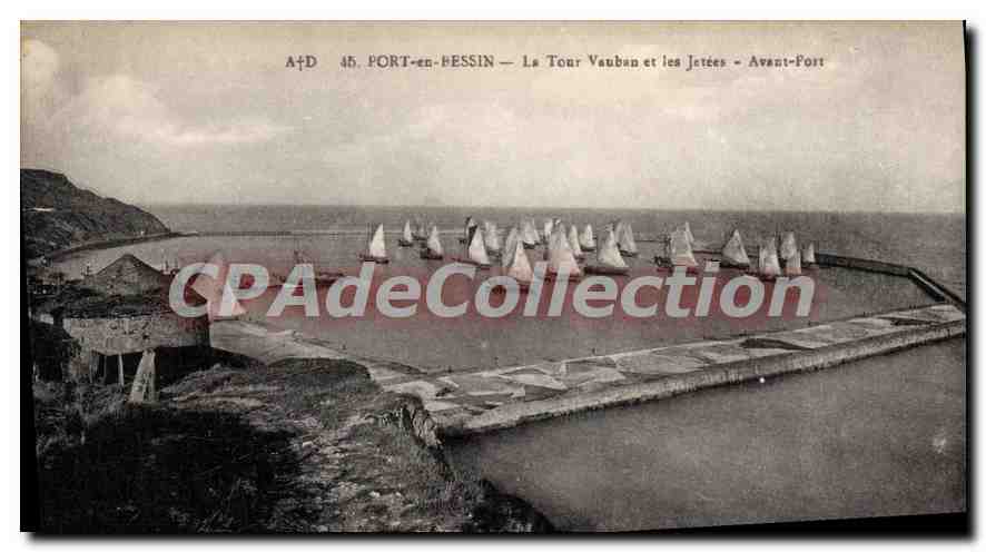 CPA A D Port en Bessin La Tour Vauban et les Jetees Avant Port 
