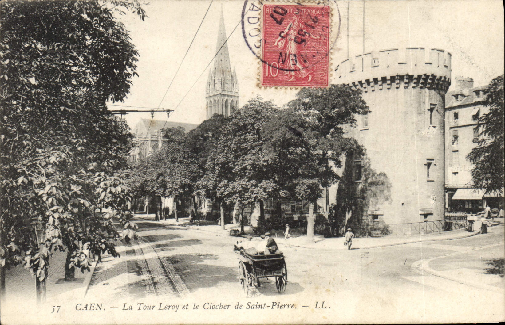 Caen — La Tour Leroy et le Clocher de Saint-Pierre — LL.