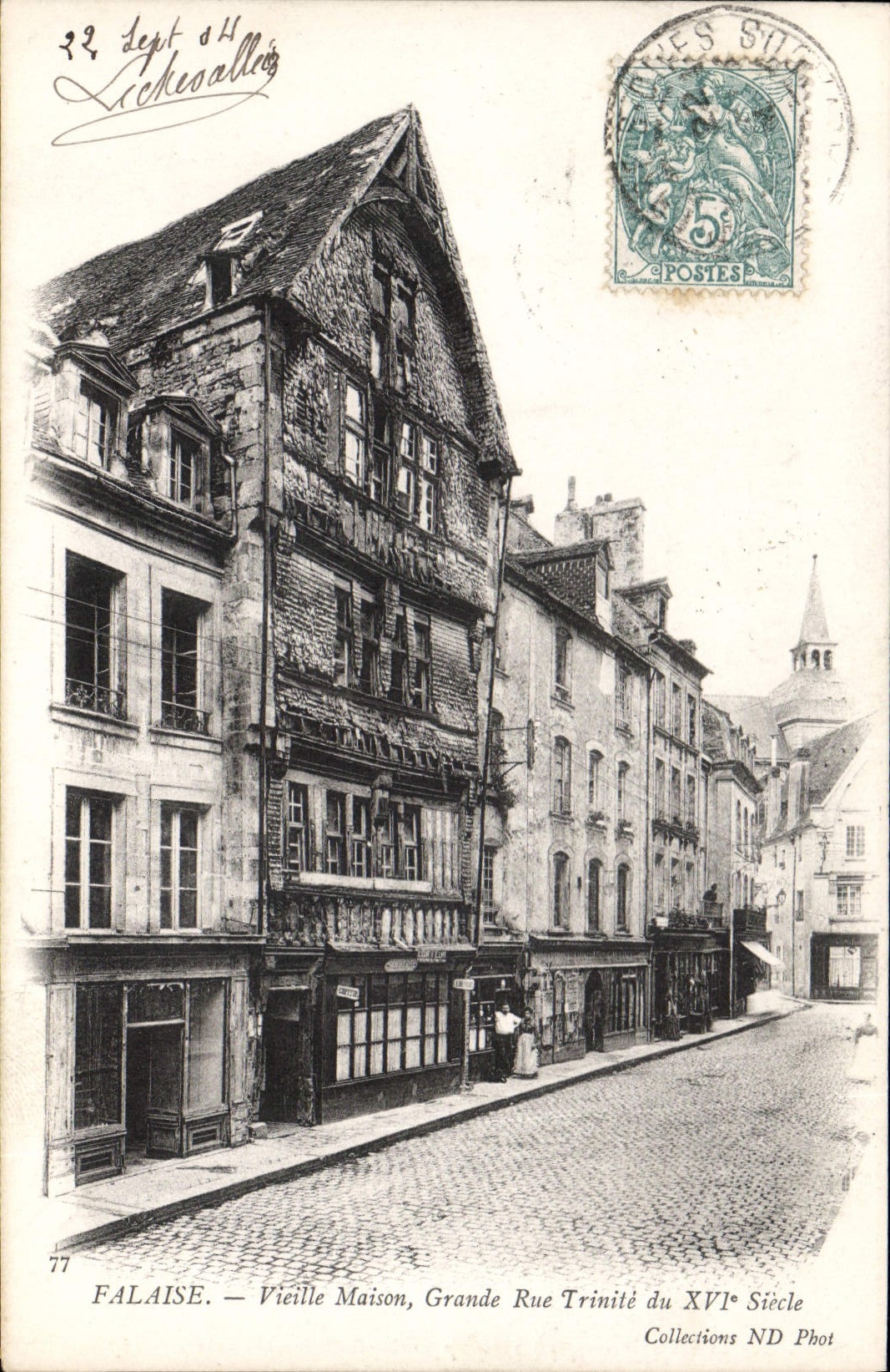 Falaise — Vieille Maison, Grande Rue Trinité du XVIe Siècle — Collections ND Phot