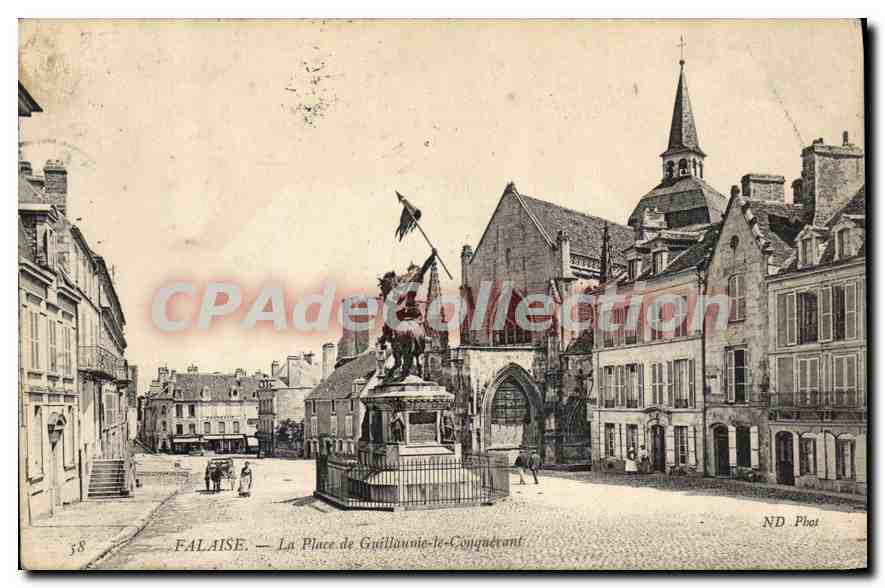 Falaise — La Place de Guillaume-le-Conquérant — ND Phot