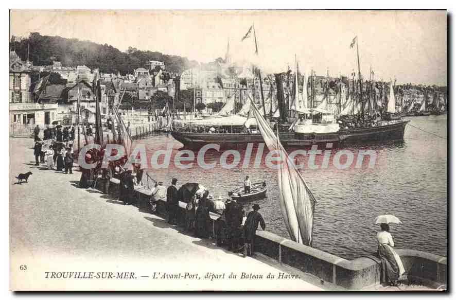 CPA Trouville sur mer l'Avant Port depart du bateau du Havre 