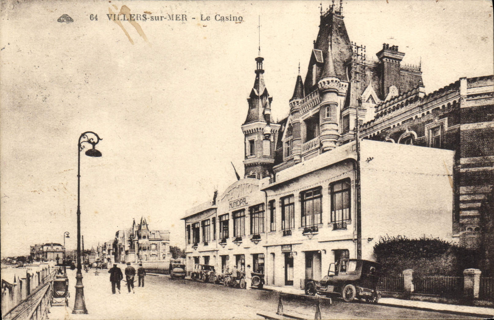 Villers-sur-Mer - Le Casino Municipal — éditeur inconnu, n° 64