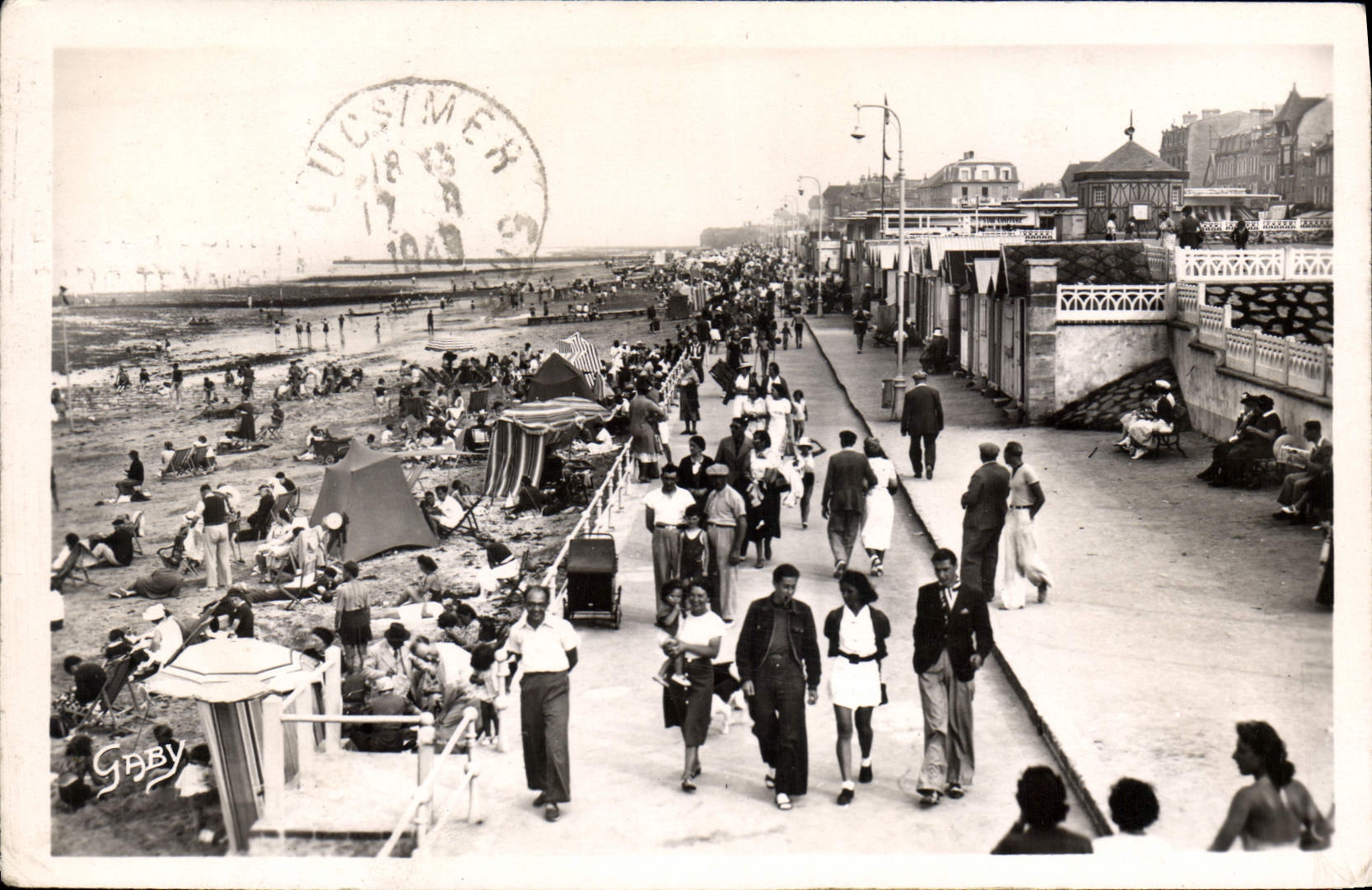 Luc-sur-Mer — Die Mole und der Strand — Éditions Gaby