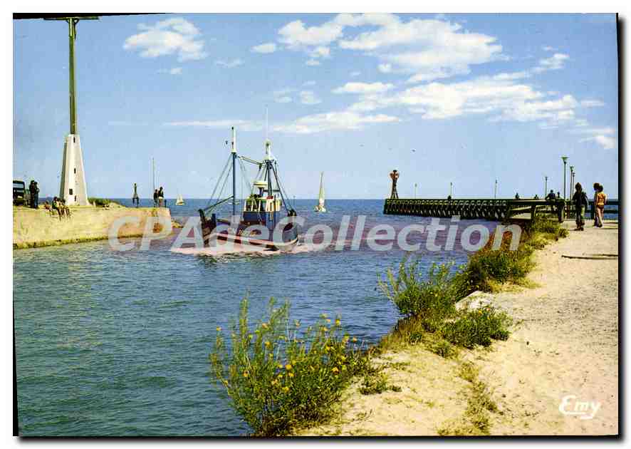 Courseulles-sur-Mer — Le chenal — Éditions Normandes LE GOUBEY