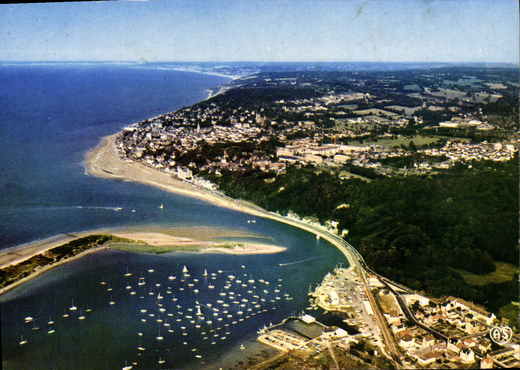 Divès-Cabourg-Houlgate — Der Yacht-Hafen und der Strand — ARTAID Périers