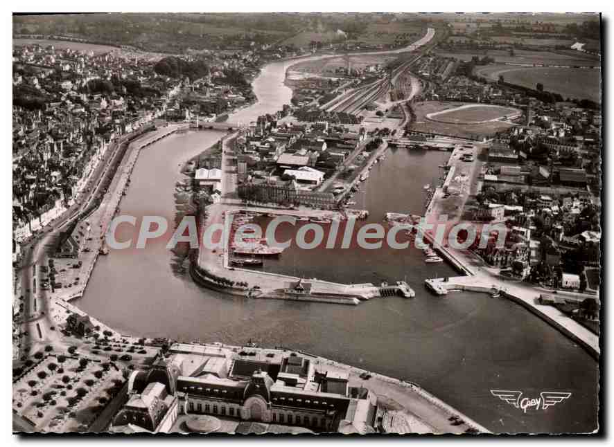 Trouville-Deauville (Calvados) — Vue aérienne, au centre le Port des Yachts — Éditions Gaby