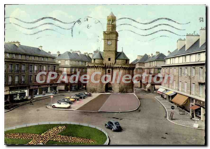 Vire — Place du 6 juin et la Porte Horloge — Les Éditions ARLIX