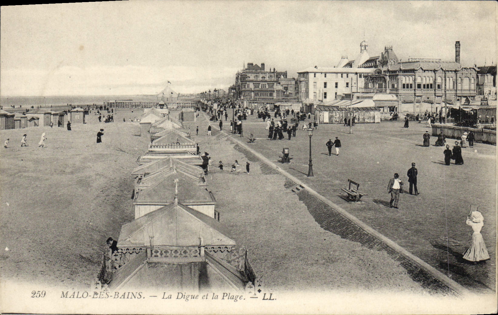 Mâlo-les-Bains — La Digue et la Plage — LL. — N° 259