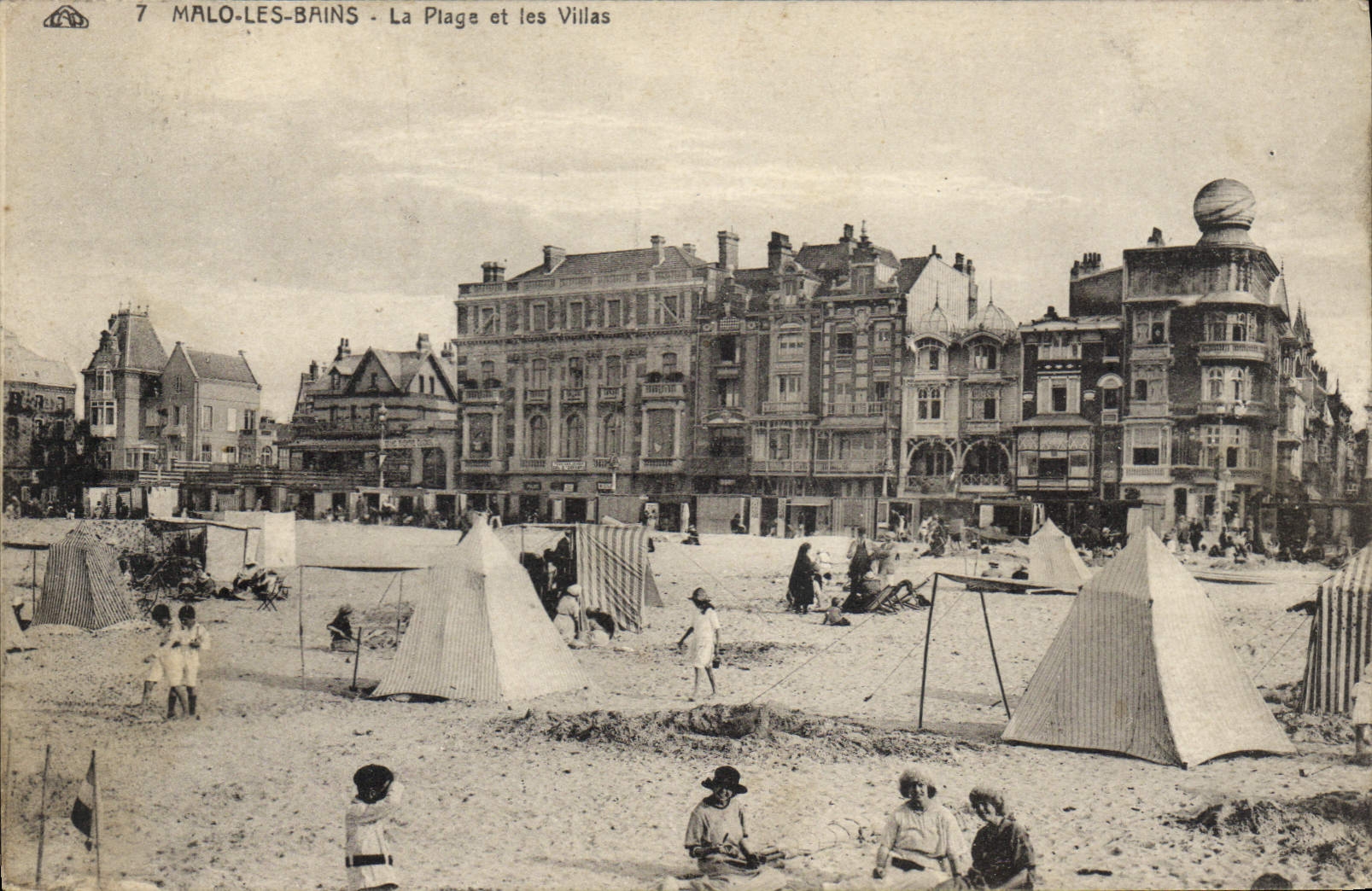 Malo-les-Bains — La Plage et les Villas — Édition spéciale Galerie du Souvenir