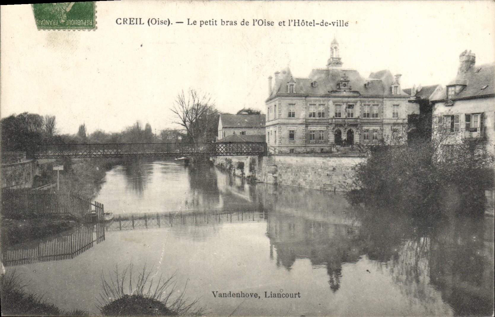 Creil (Oise) — Le petit bras de l'Oise et l'Hôtel-de-ville — Vandenhove, Liancourt