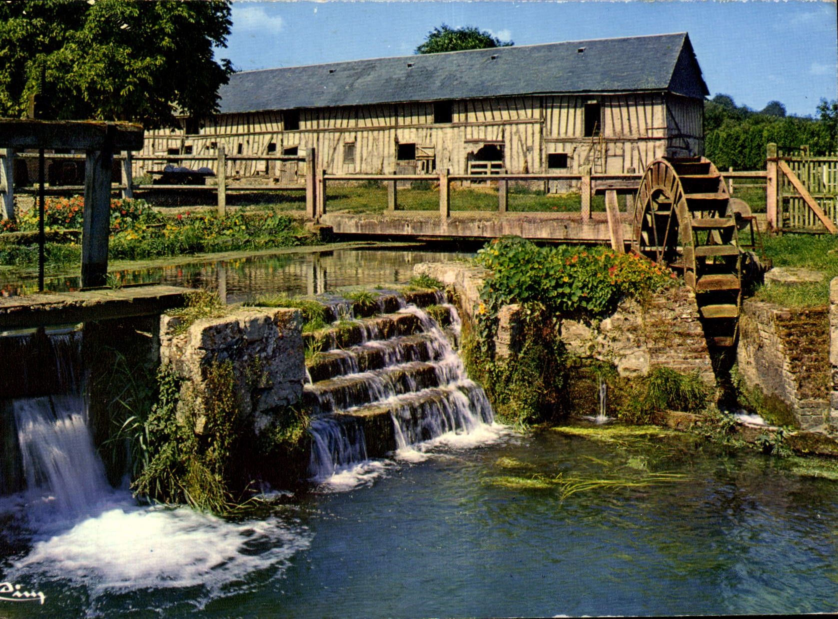 Lachapelle-sous-Gerberoy — environs de Songeons (Oise) — Reprographie Mâcon