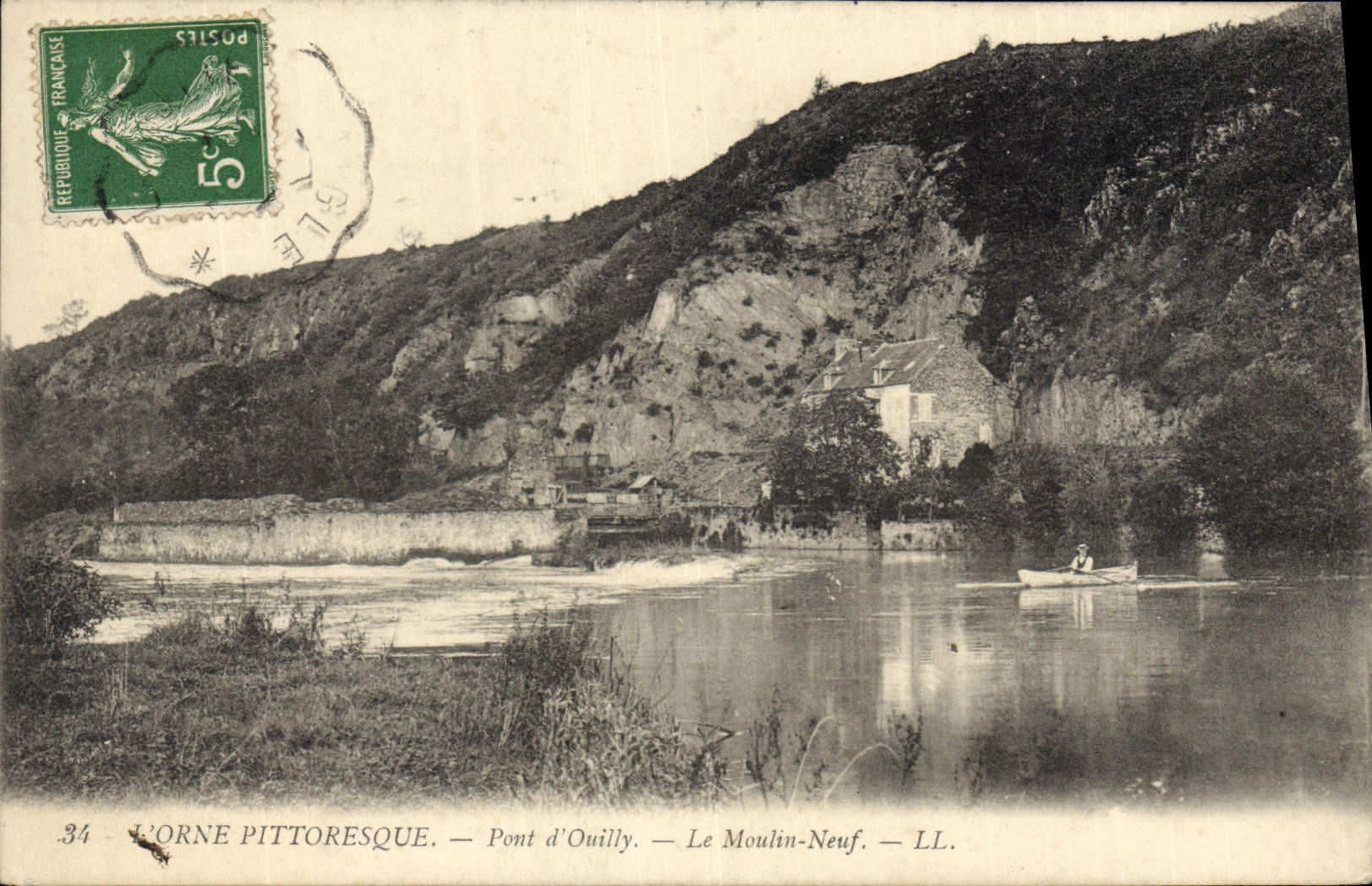 CPA Vorne Pittoresque pont d'ouilly le Meulin Neuf 