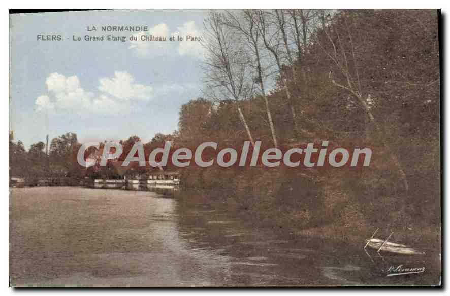 CPA la Normandie Flers le gand etang du chateau et le parc 