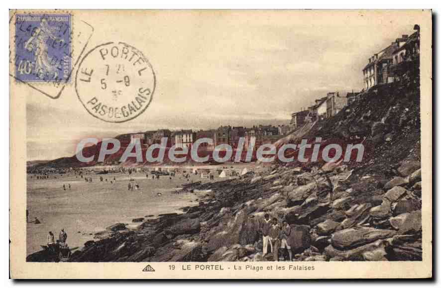 CPA Le Portel La Plage et les Falaises 