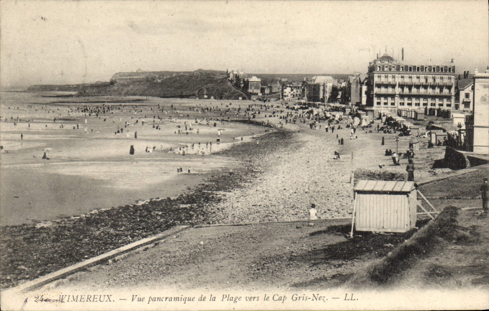 CPA Wimereux Vue panoramique de la Plage 