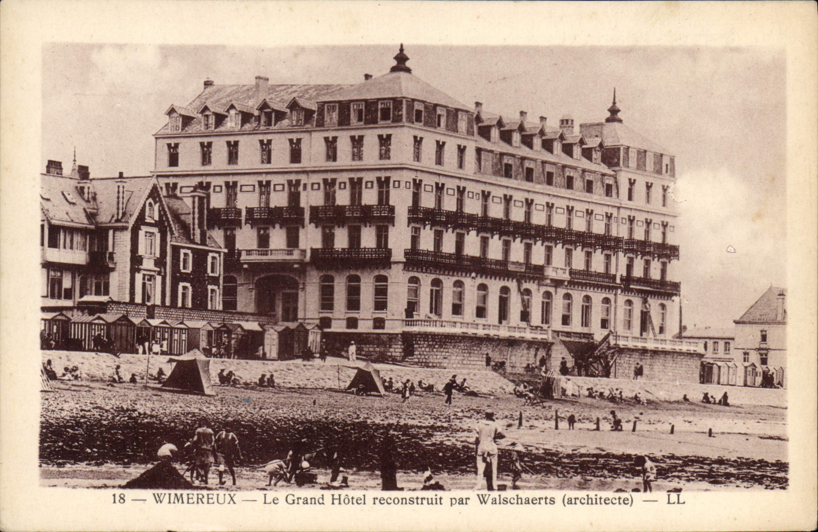 CPA Wimereux Le Grand Hotel reconstruit par Walschaerts