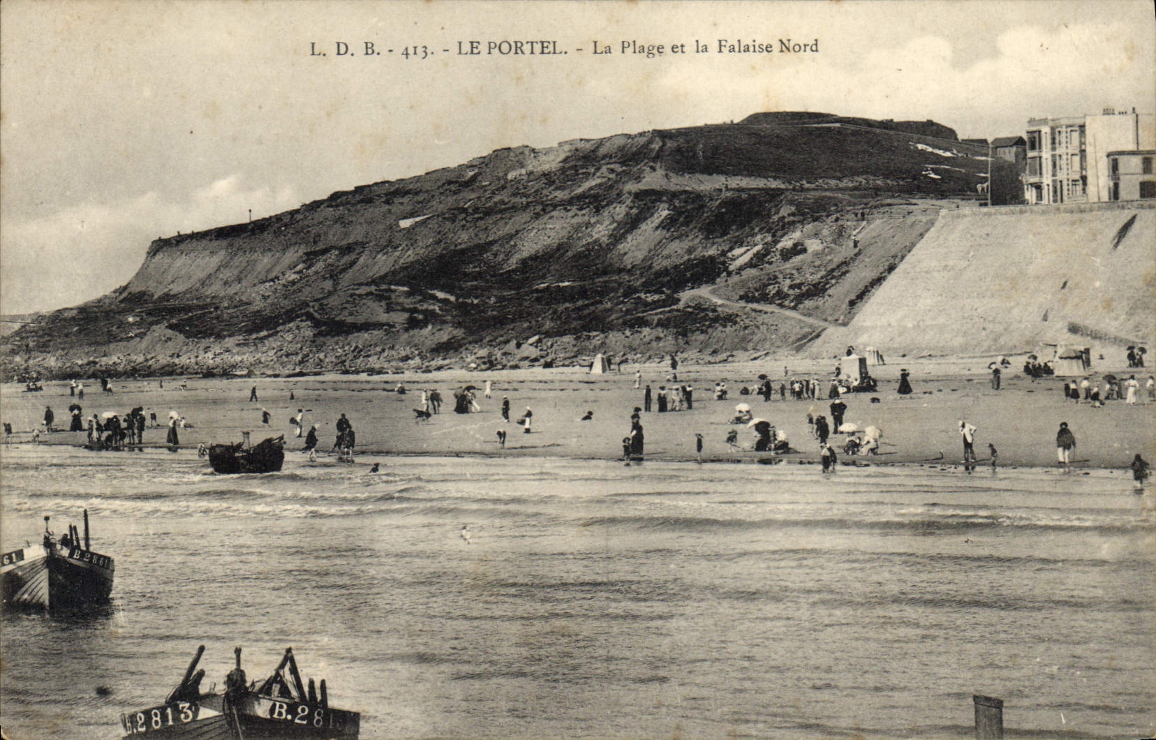 CPA Le Portel La Plage et la Falaise Nord 