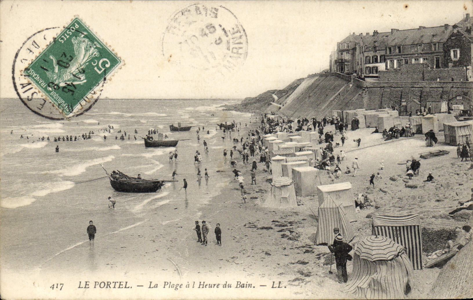 Le Portel — Die Strandpromenade zur Badezeit — LL. — n°417