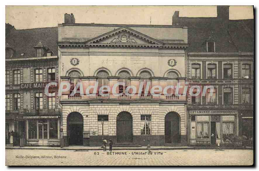 CPA Bethune l'Hotel de Ville café Maillart siège du CVB Estaminet Cousin-Decque