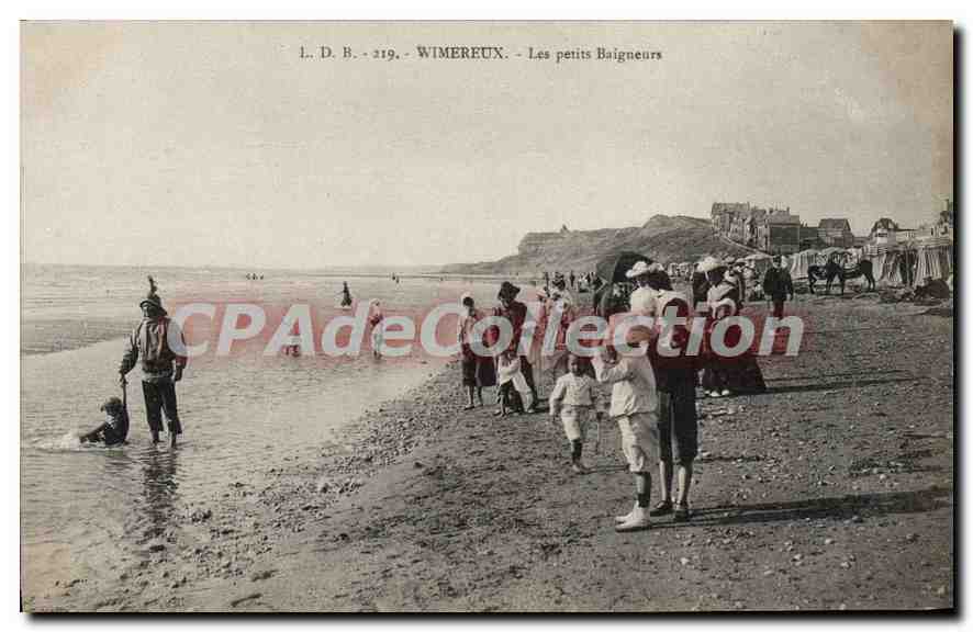 CPA Wimereux Les petits Baigneurs