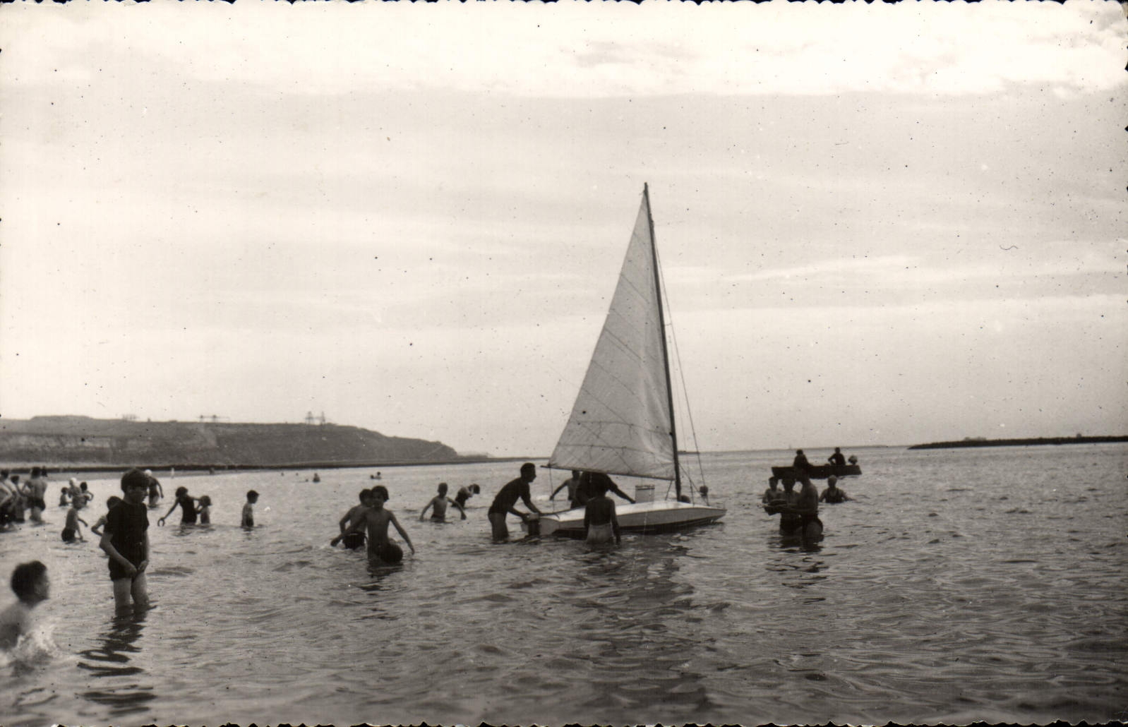 Plage de Wimereux — baignade et voile — Édition J. Calas, n°62
