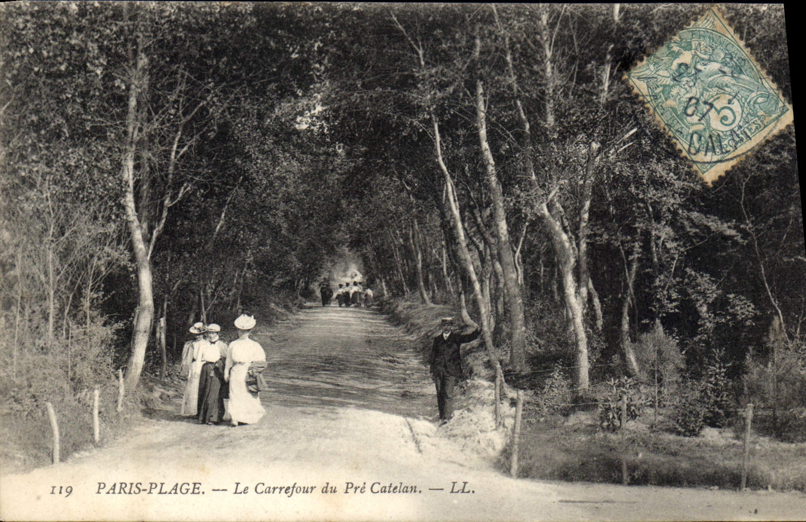 PARIS-PLAGE — Le Carrefour du Pré Catelan — LL. — N° 119