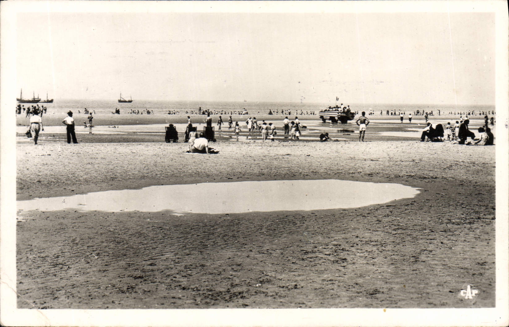 Plage de Le Touquet — La Mer — éditeur C.A.P. n°78