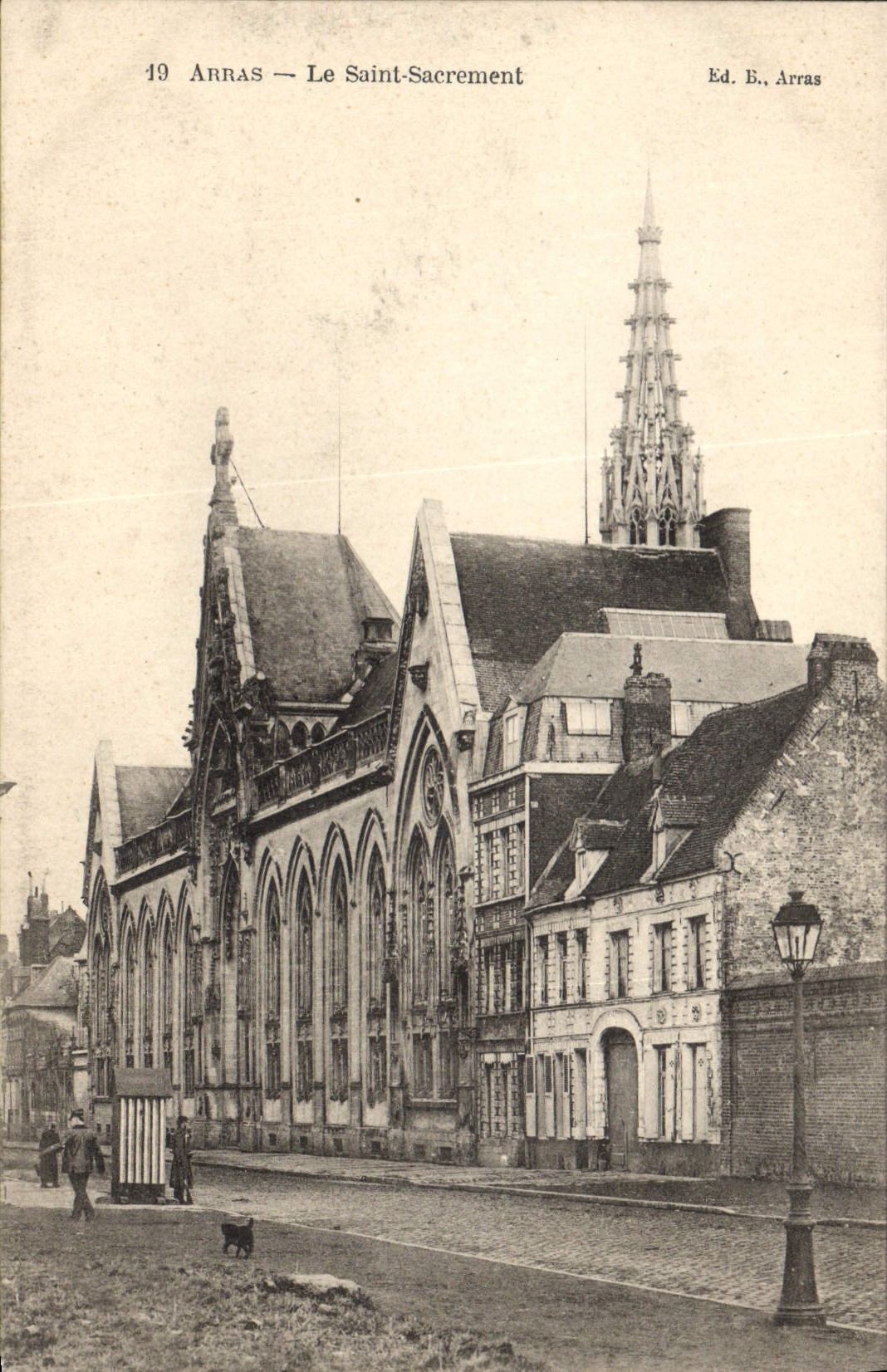 Arras — Le Saint-Sacrement — Ed. B., Arras