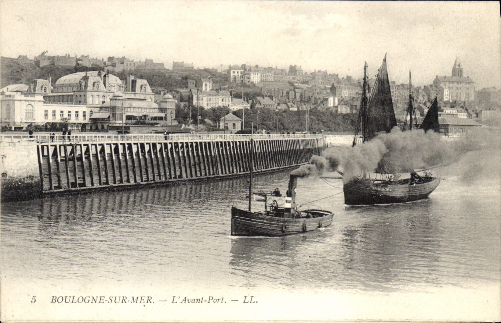 Boulogne-sur-Mer — L'Avant-Port — LL. — N°5