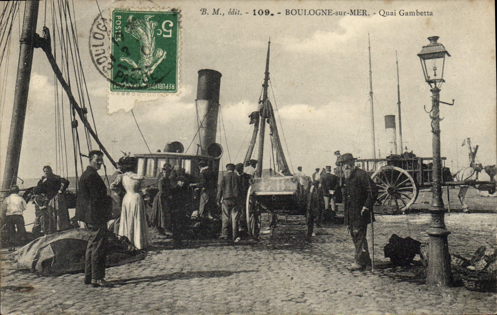Boulogne-sur-Mer - Quai Gambetta — B.M., édit. - 109 -
