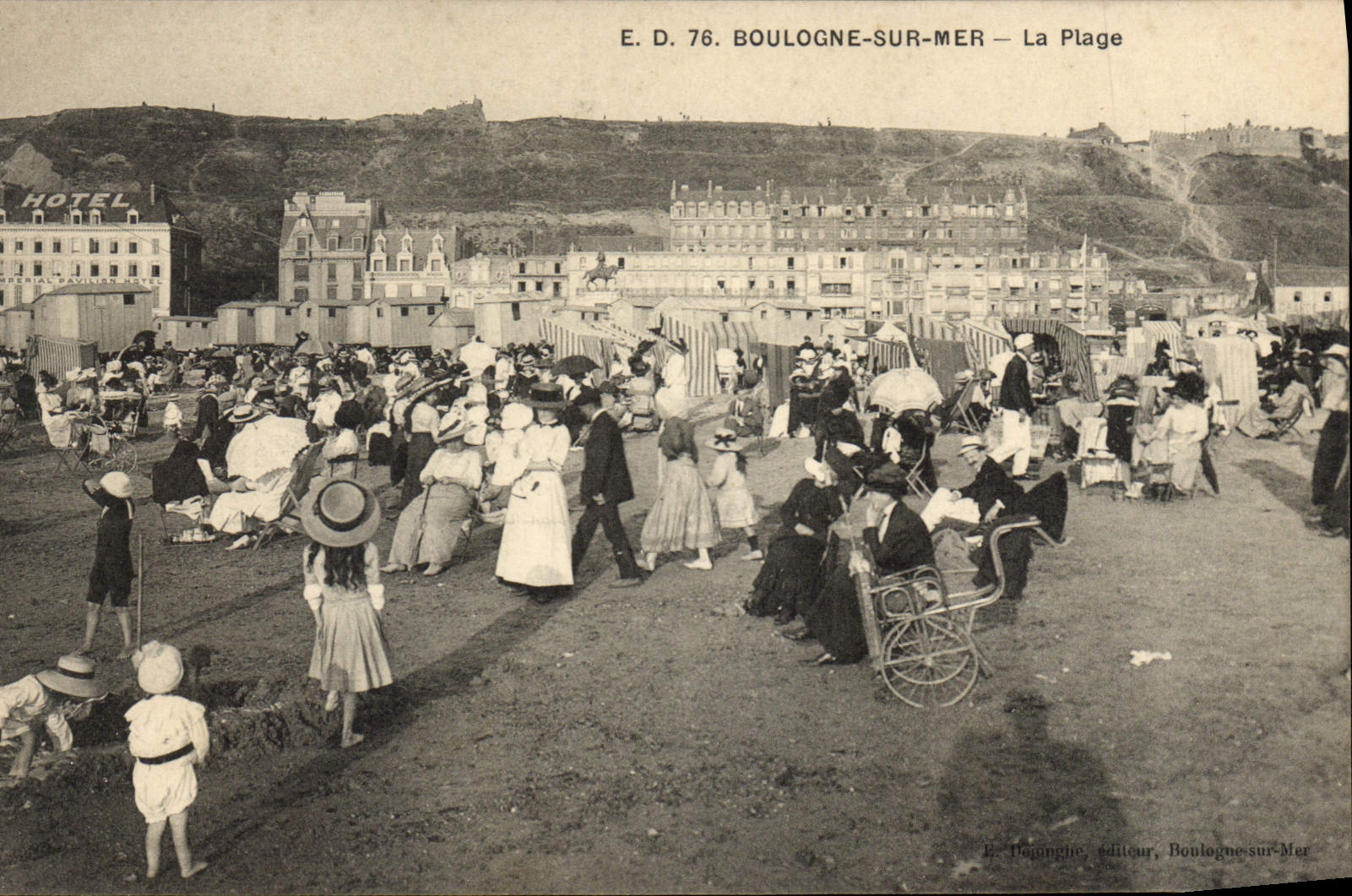 Boulogne-sur-Mer — La Plage — E. D. 76 — Éditeur E. Dufongne