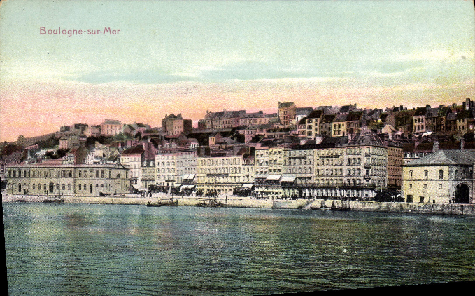 Boulogne-sur-Mer — vue du port et des quais — éditeur inconnu, n° de série 62
