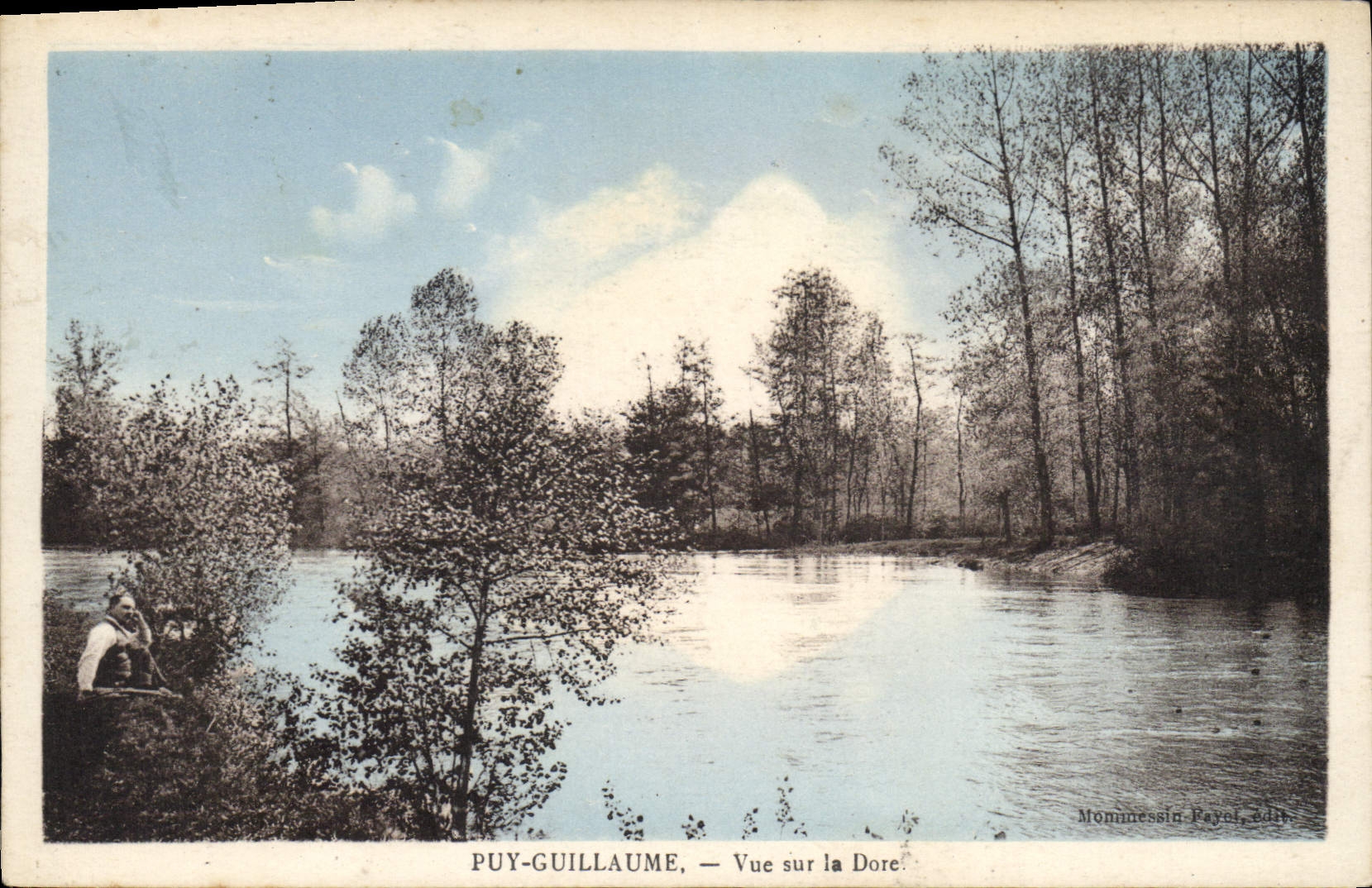 CPA Puy Guillaume Vue sur le Dore 