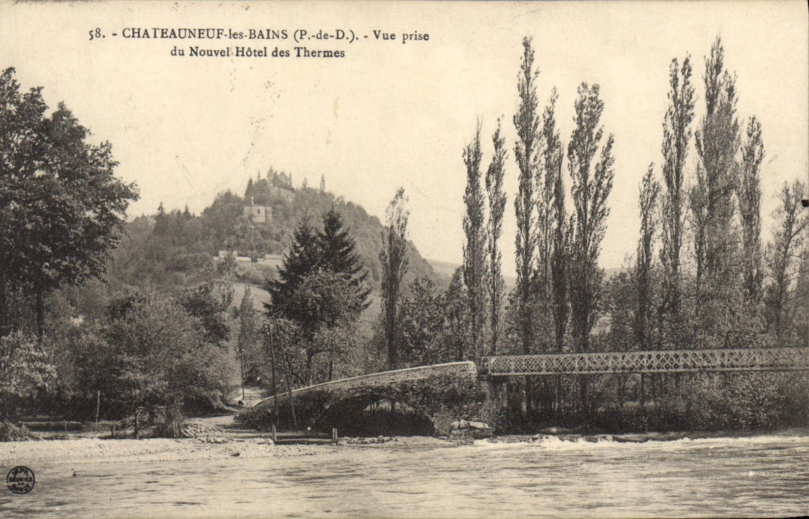 Châteauneuf-les-Bains (P.-de-D.) — Ansicht vom neuen Thermalhotel — A. Micheli, Foto von Auvergne