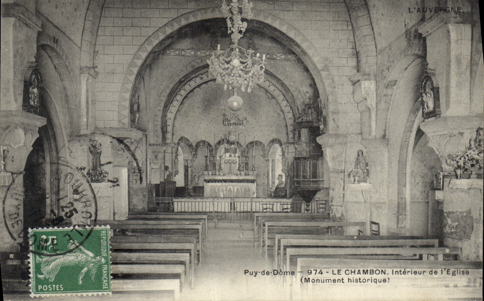 Puy-de-Dôme - LE CHAMBON - Innenansicht der Kirche (Historisches Denkmal) — Auvergne