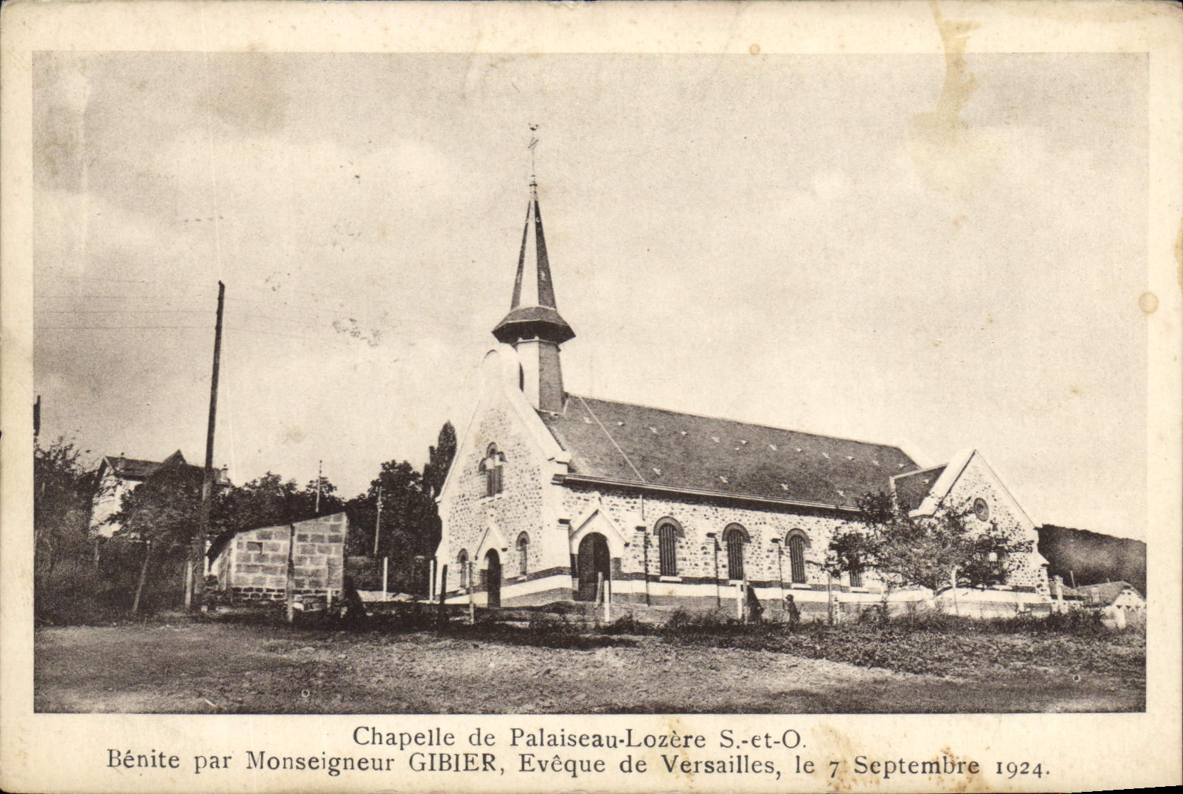 CPA Chapelle de Palaiseau Lozere S O Benite par Monseigneur Gibier eveque de Versailles le 7 Septemb