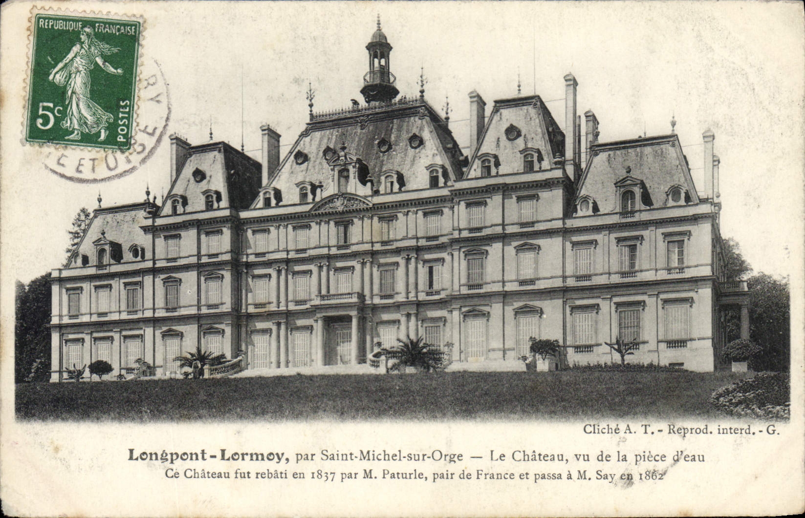 CPA Longpont Lormoy par Saint Michel sur Orge le chateau vu de la prise d'eau ce chateau fut rebati 