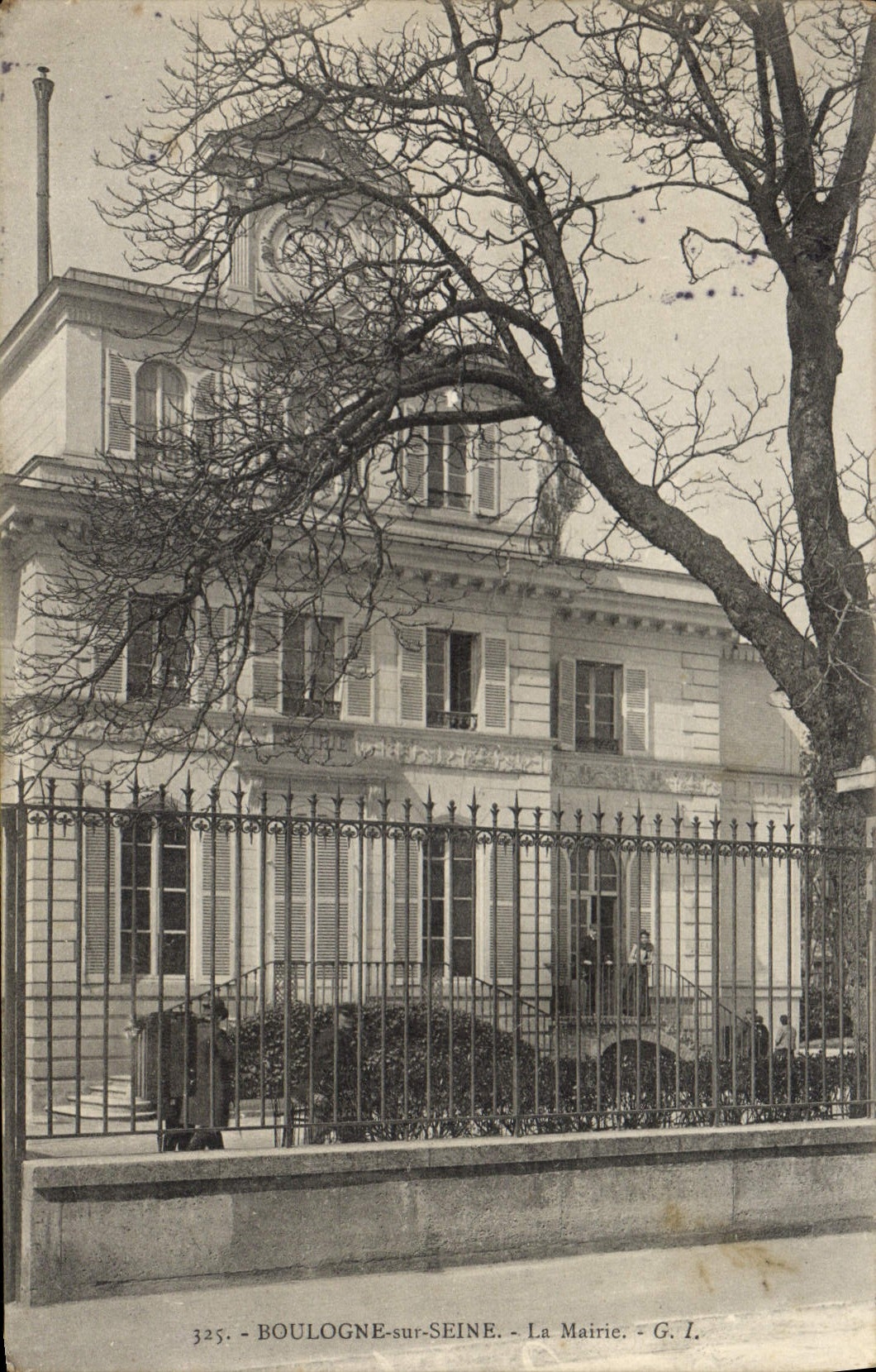 BOULOGNE-sur-SEINE — La Mairie — G. L. n° 325