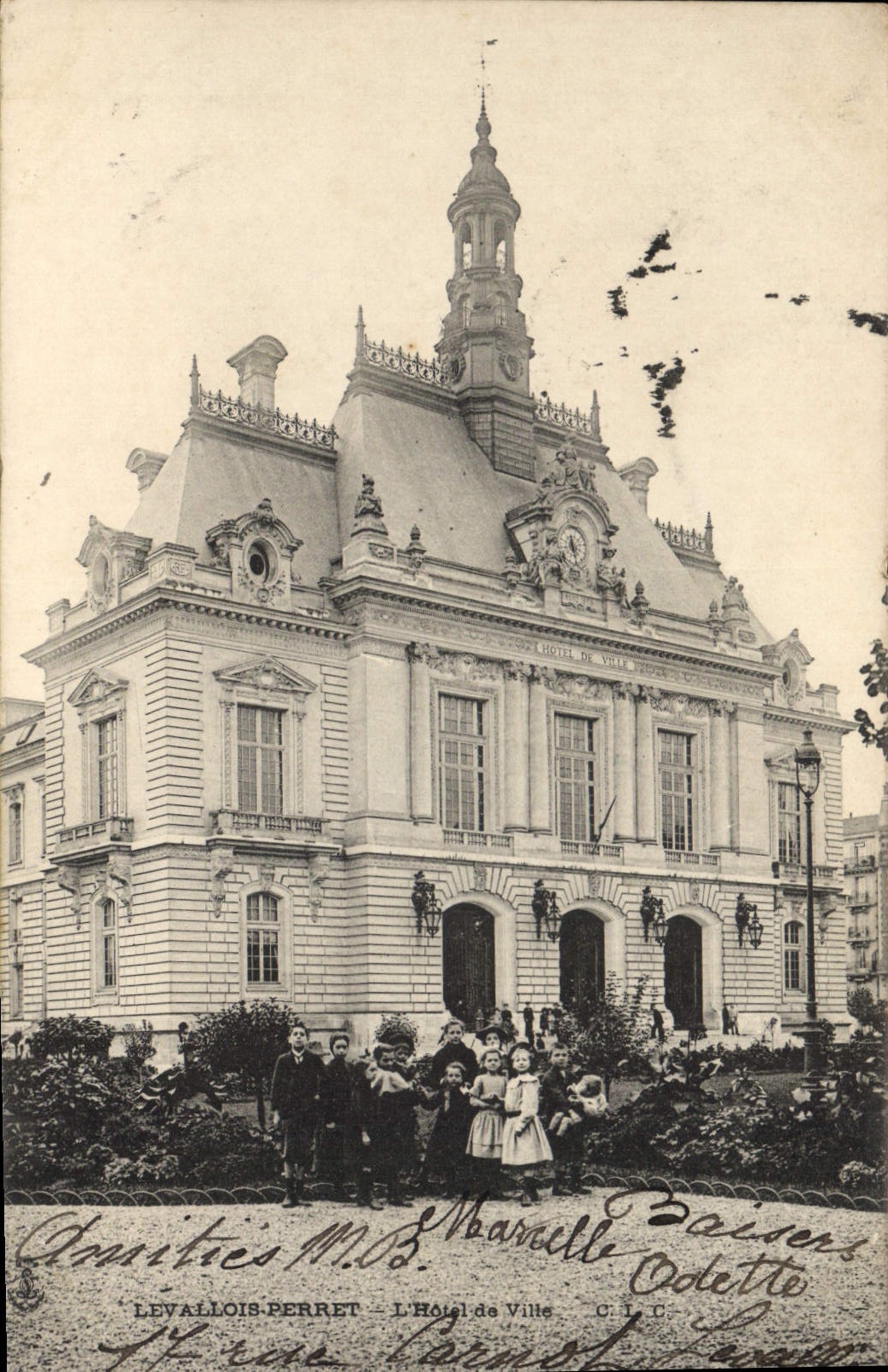 CPA Levallois Perret L'Hotel de Ville