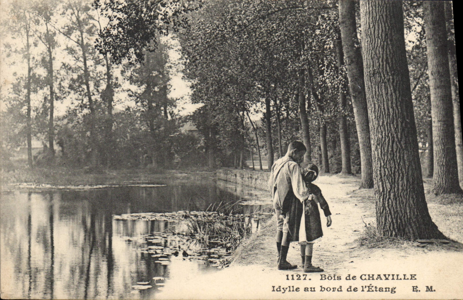 CPA Bois de Chaville Idylle au bord de l'Etang