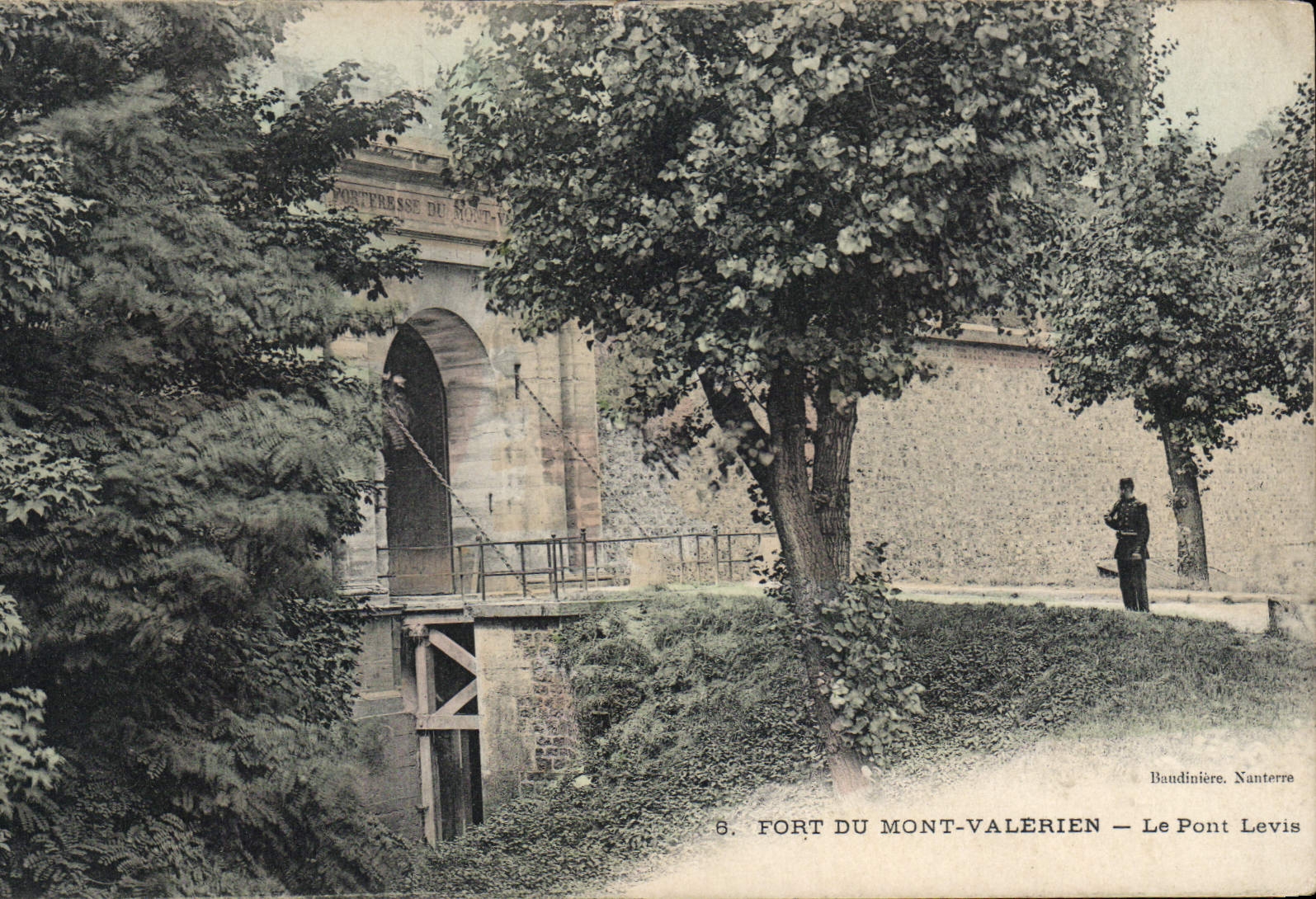 CPA Fort du Mont Valerien Le Pont Levis