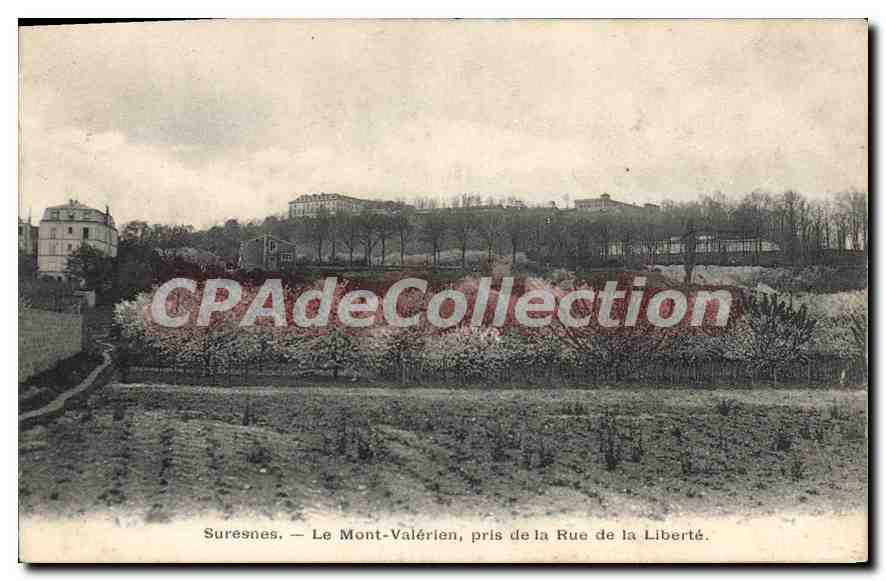 CPA Suresnes Le Mont Valerien pris de la Rue de la Liberte