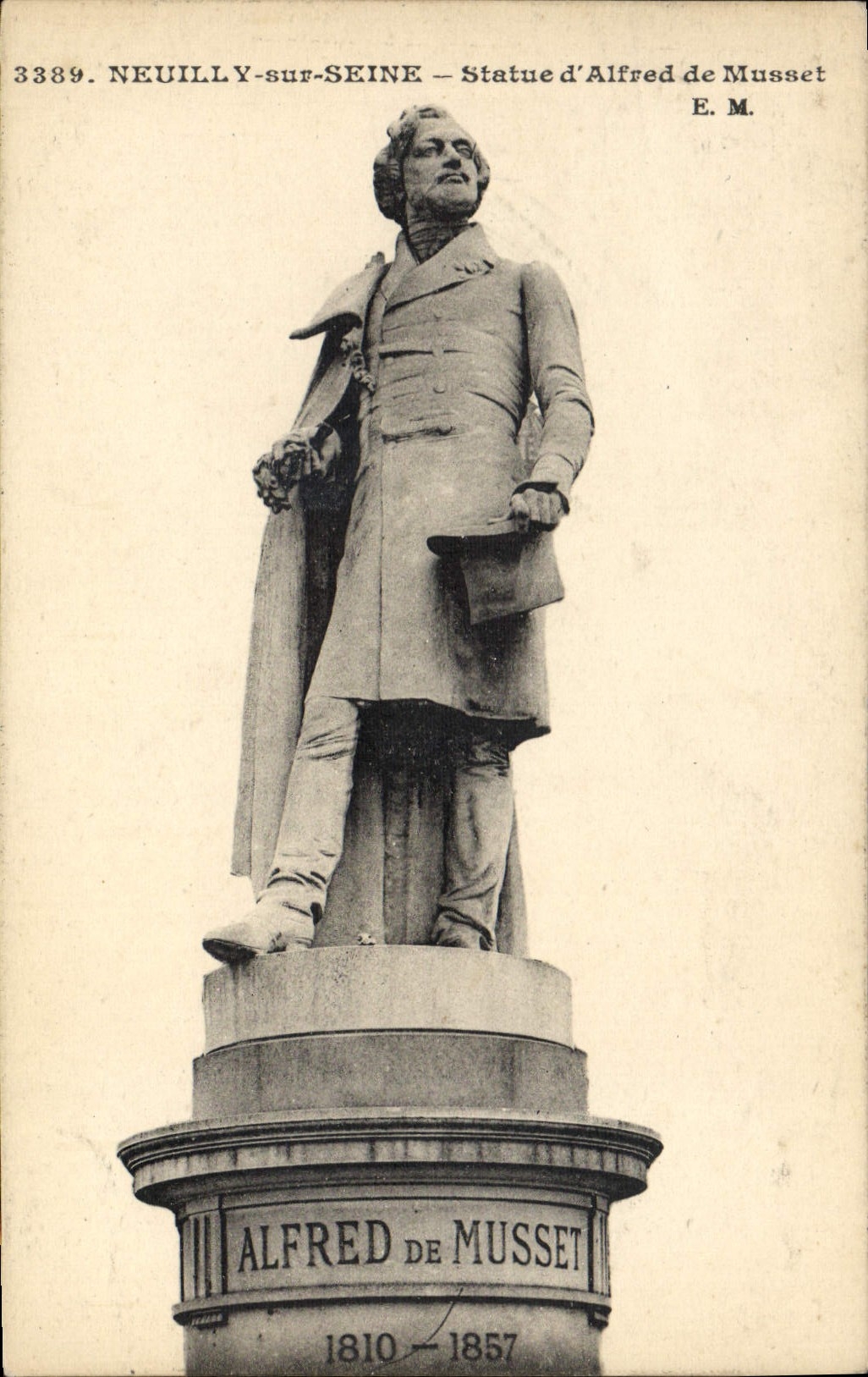 Neuilly-sur-Seine — Statue d'Alfred de Musset — E. M. n°3389