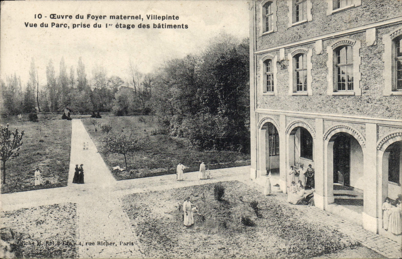 CPA Oeuvre du foyer maternel Villepinte vue du Parc prise du premier etage des batiments