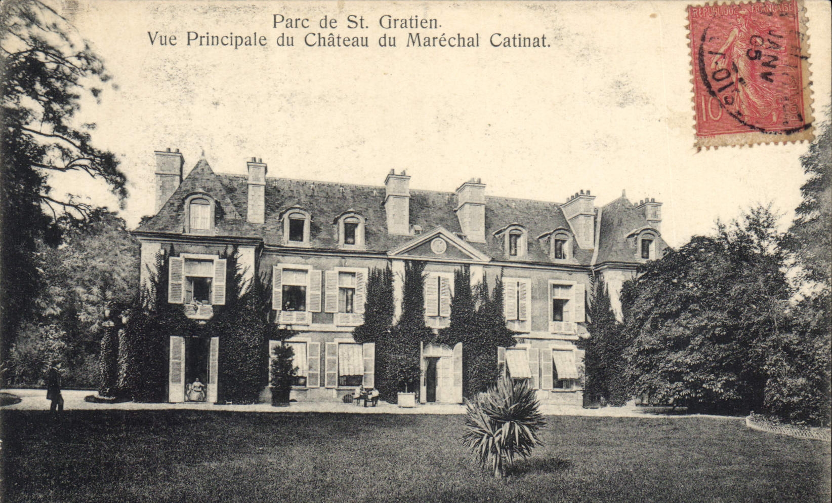 CPA Parc de St Gratien Vue principale du Chateau du Narechal Catinat