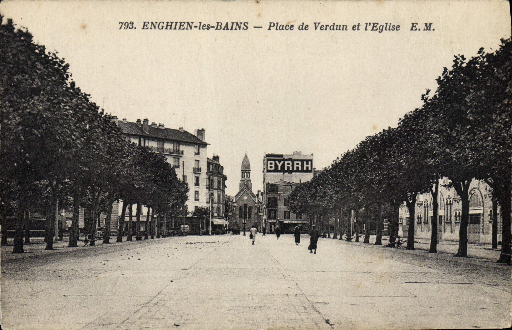 Enghien-les-Bains — Place de Verdun et l'Église — E.M. n°793