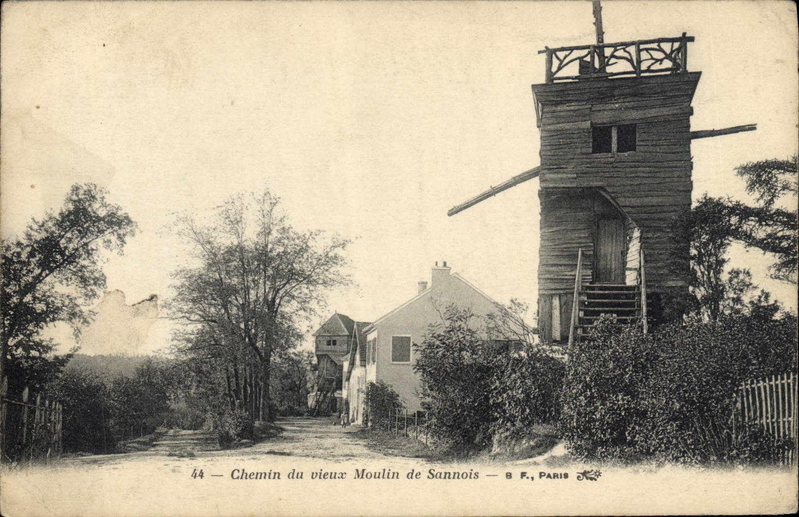 CPA Chemin du vieux Moulin de Sannois