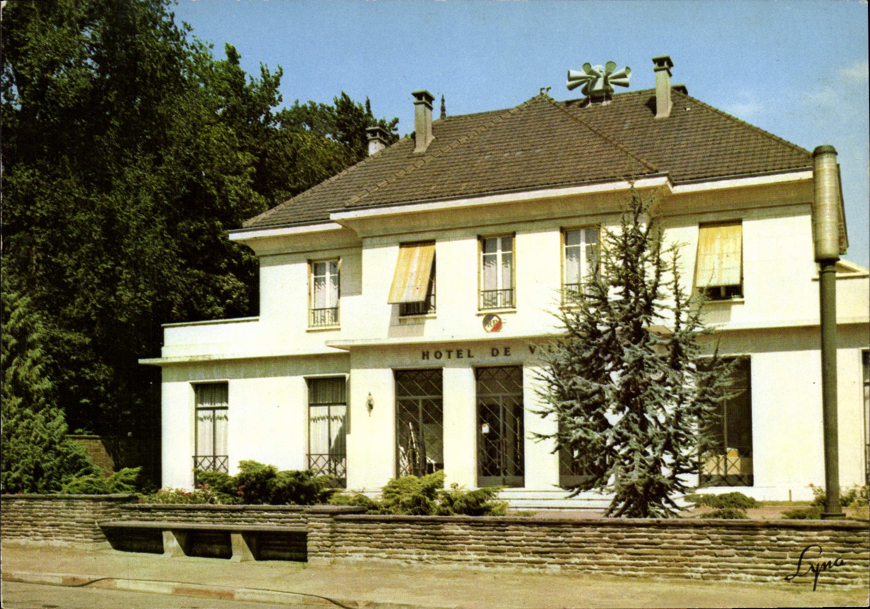 CPSM Montmagny L'Hotel de Ville