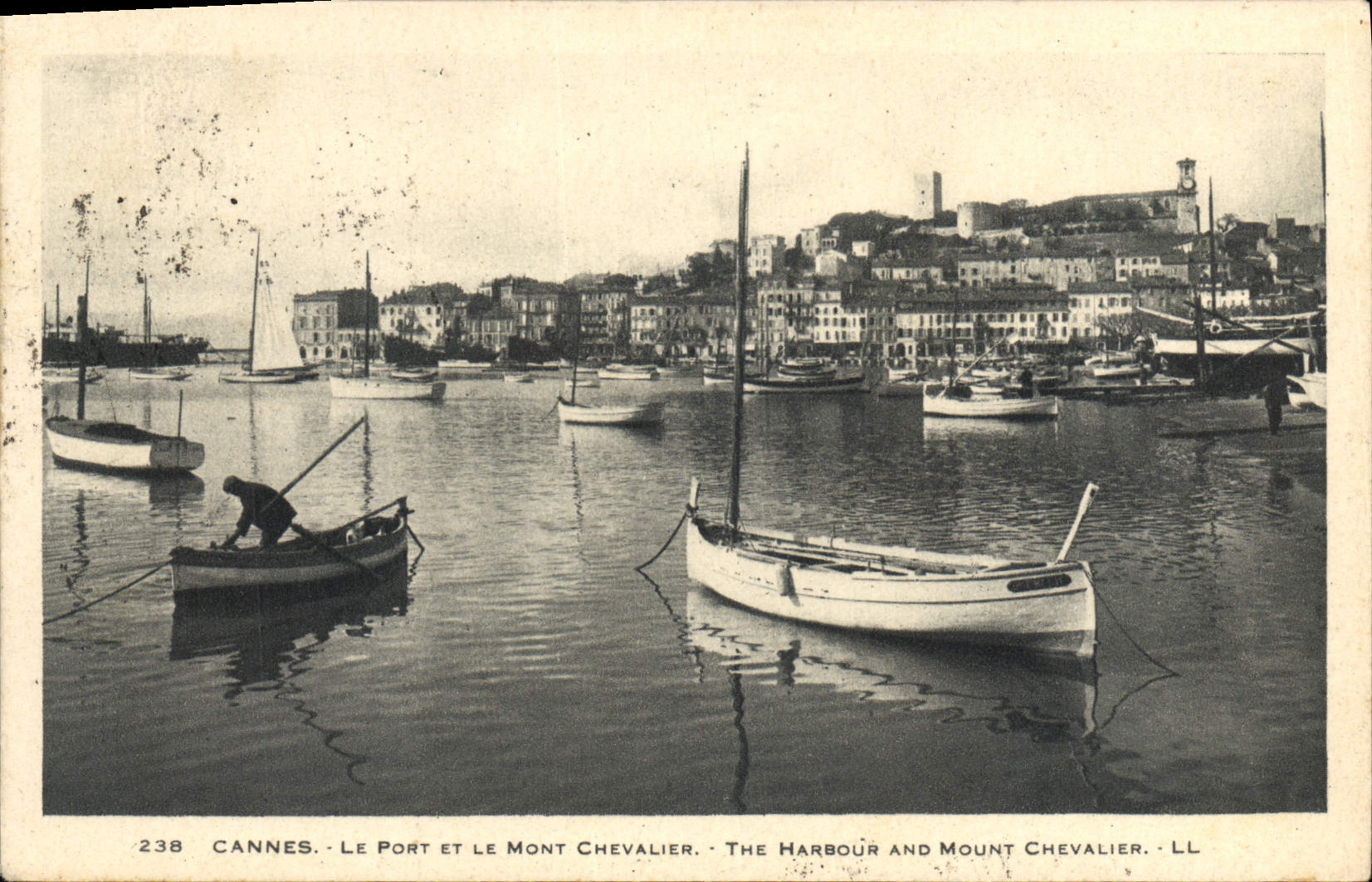 CPA Cannes Le Port et le Mont Chevalier