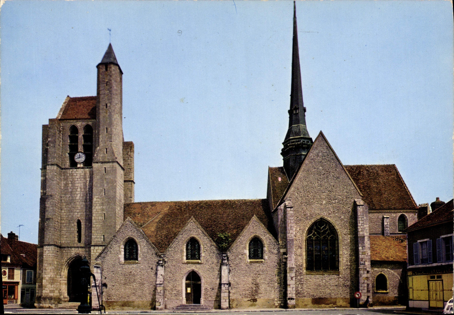 Kerk van Sint-Martinus van Égreville — Égreville (S.-et-M.) — Uitgever "CIM"